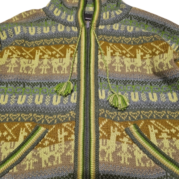 Alpa Top Alpaca Peruvian Hooded Cardigan - Picture 3 of 9